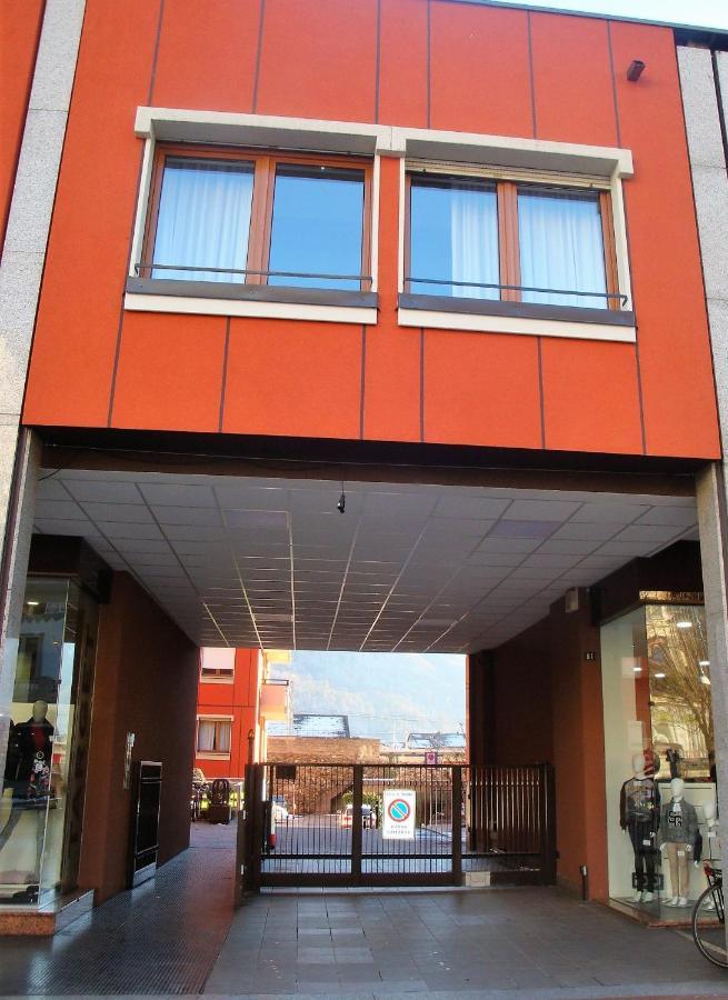 Lucini Ai Portici Apartamento Tirano Exterior foto