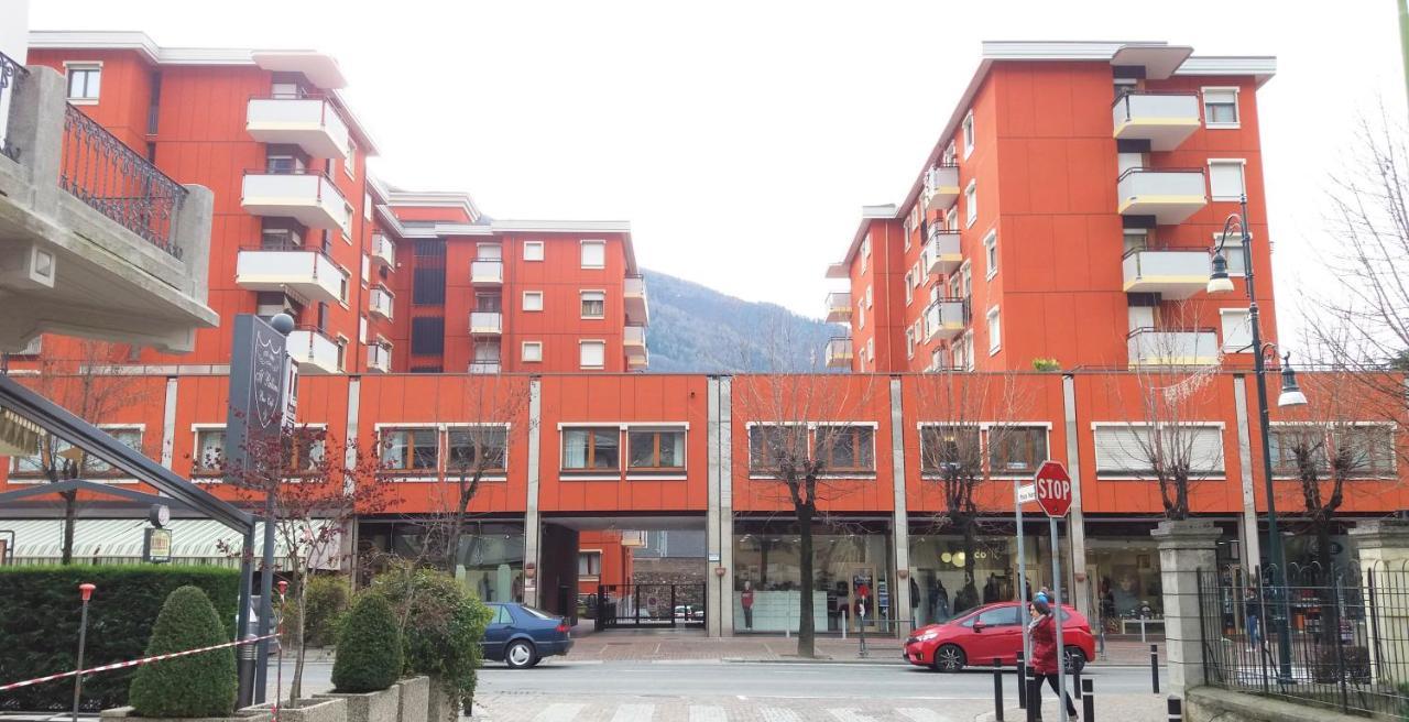 Lucini Ai Portici Apartamento Tirano Exterior foto